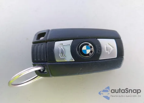 2014 BMW X1 Sdrive28I from USA, damaged, VIN WBAVM1C55EVW53034